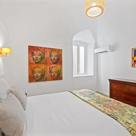 Le Cap, 3p Renove, Coeur Vieille Ville, Avec Parking Public Interparking Sablettes Апартаменты Ментона